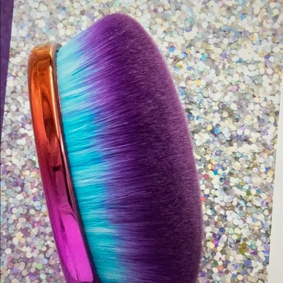 Makeup brush kit - Picture 4 of 6